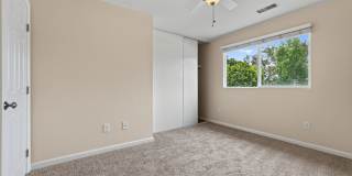 Large spacious 2 Bedroom in UTC Gallery 18