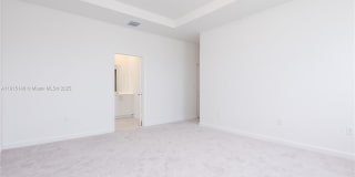 2636 SE 8th Ct Gallery 26