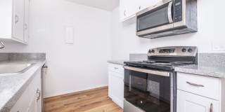 7253–7257 Variel Ave. Gallery 9