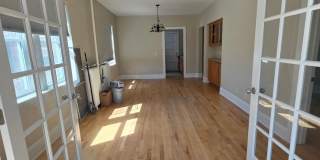 2118 Dupont Ave S Gallery 1