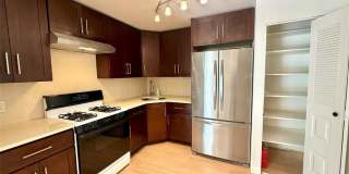 901 Tuliptree Court Gallery 1