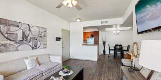 Del Mar Apartments Gallery 8