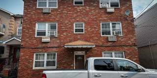 325-327 JOHN ST 325-327 JOHN ST Gallery 1