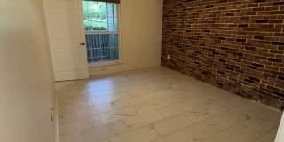 1504 LINCOLN Way Gallery 12
