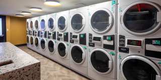 Warner Pointe Gallery 25