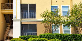 MOVE-IN SPECIAL! ½ OFF YOUR FIRST MONTH’S RENT! 1/1 Gated Allegro Palm – Resort-Style Amenities! Gallery 1