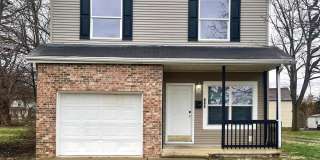 For Rent: 4-bedroom 2-bathroom single family home! Available February Gallery 1