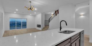 2bed/2.5bath Modern Townhomes! Gallery 70