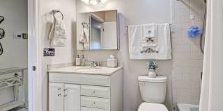 2BD/2BA/1CG in Vivienda West - a 55+Community Gallery 28