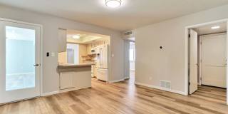 Spacious 6-Bedroom Pool Home Near ASU with 2-Car Garage Gallery 23