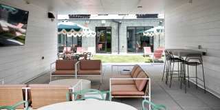 Artisan on 39th Gallery 26