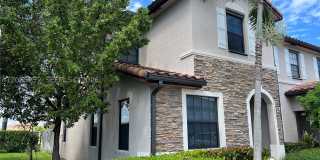 11561 SW 248th Ter Gallery 1