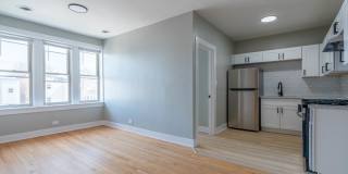 6239 N Western Avenue Gallery 8