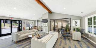 Hampton Point Gallery 19