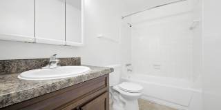 Ashton Pointe Apartments of Indianapolis Gallery 2