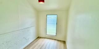 4 BR/2.5 BA/4 PK/Available May 1 Gallery 10