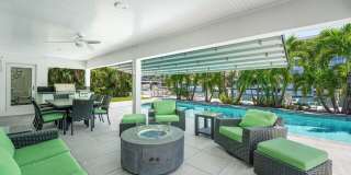 2540 MERCEDES Drive Gallery 10