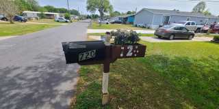 Charming 3 Bedroom 1 Bath Home with Spacious Yard ~ No HOA Gallery 18