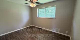 10329 Chesley Dr. Gallery 22