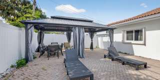 1012 W Camino Real Gallery 36