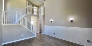 Stunning and Beautifully Updated Twin Home 3 Bedroom - Fenced In Backyard with a Basketball Court Gallery 4