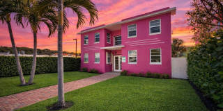 14 S M Street unit: 4 14 S M Street unit: 4 Gallery 1