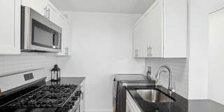 Stratford at Southern Towers Gallery 1