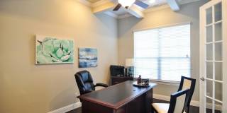 3000 Comal Court Gallery 10
