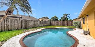 8060 NW 51st Ct Gallery 14