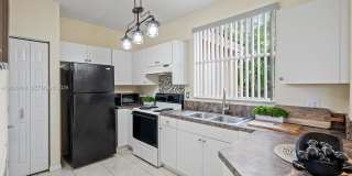 627 East Mowry Court Gallery 23