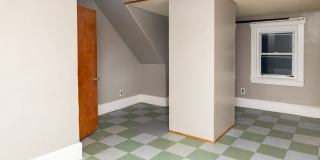 12 Payson Ave. Gallery 34
