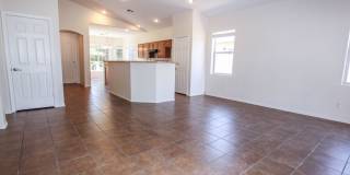 3 bed 2 bath Pronghorn Ranch Home Gallery 3