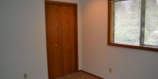 BEAUTIFUL 3 BEDROOM 3 BATH HOUSE LOCATED IN SOUTH SALEM Gallery 31