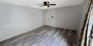 3-Bedroom Home in Blanco Woods with Community Pool + Prime Location Gallery 26