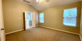 Charming 3-Bedroom Oasis in Round Rock Charming 3-Bedroom Oasis in Round Rock Gallery 10