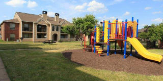 Remington Place Apartment Homes Gallery 12