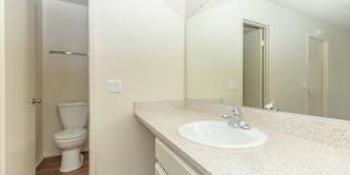 Harbor Pointe Apartments Gallery 29