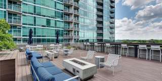 923 Peachtree Street NE Gallery 25