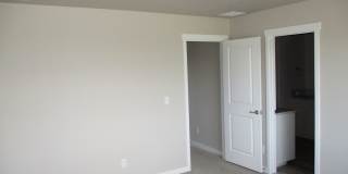 Brand New Berthoud Property facing the Mountains Gallery 12