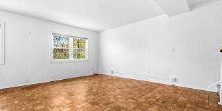 1615 MOUNT EAGLE Place Gallery 12