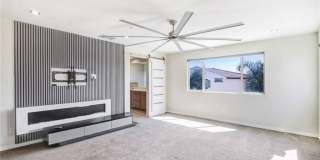 7719 Poppy Gallery 22