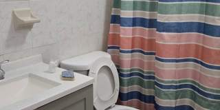 Spacious 4BR Apartment in Lindenwood/ Howard Beach Gallery 17