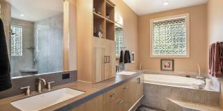 Large home in gated Awbrey Glen neighborhood Gallery 12