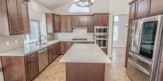 4 Bedroom Home for Rent in Santa Clarita! 4 Bedroom Home for Rent in Santa Clarita! Gallery 11