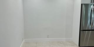 2405 Roscomare Rd LLC Gallery 19