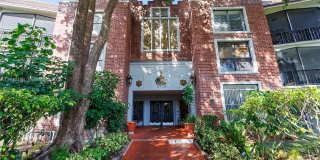 3760 Inverrary Dr Gallery 1