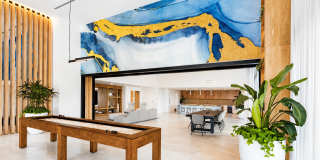 Ascent at Metropolitan Naples Gallery 18