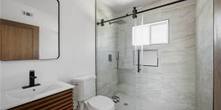 10053 Amestoy Avenue Gallery 3