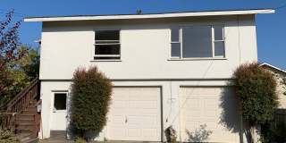 Great 2 bedroom upstairs standalone unit with garage Gallery 1