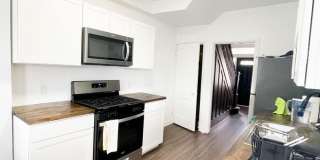 AVAILABLE AUGUST 2026 - Great 3 Bedroom Home in South Side Slopes! Gallery 7
